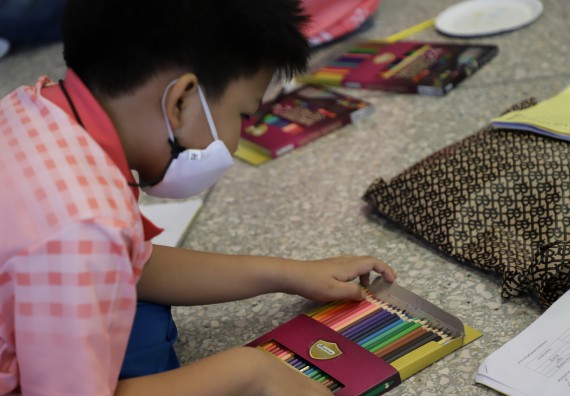 ภาพกิจกรรม  คณะวิทยาศาสตร์และเทคโนโลยี จัดค่ายวิทยาศาสตร์โรงเรียนอนุบาลกำแพงเพชร ระดับชั้นประถมศึกษาปีที่ 1-3