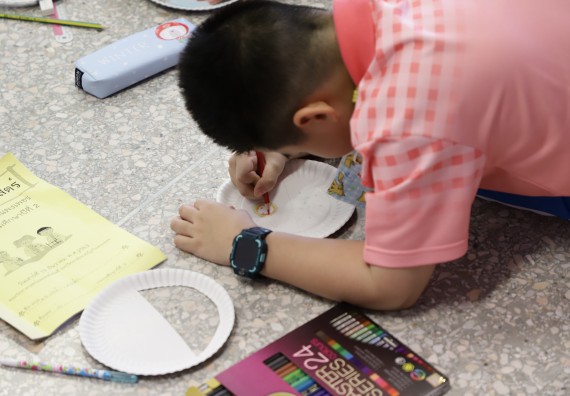 ภาพกิจกรรม  คณะวิทยาศาสตร์และเทคโนโลยี จัดค่ายวิทยาศาสตร์โรงเรียนอนุบาลกำแพงเพชร ระดับชั้นประถมศึกษาปีที่ 1-3