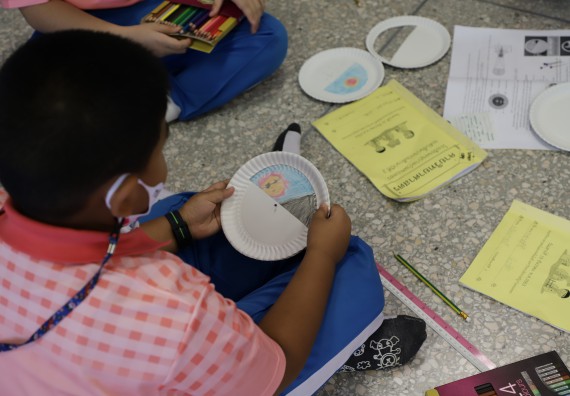 ภาพกิจกรรม  คณะวิทยาศาสตร์และเทคโนโลยี จัดค่ายวิทยาศาสตร์โรงเรียนอนุบาลกำแพงเพชร ระดับชั้นประถมศึกษาปีที่ 1-3