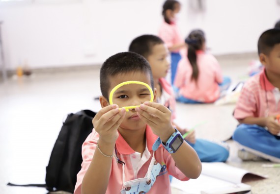 ภาพกิจกรรม  คณะวิทยาศาสตร์และเทคโนโลยี จัดค่ายวิทยาศาสตร์โรงเรียนอนุบาลกำแพงเพชร ระดับชั้นประถมศึกษาปีที่ 1-3