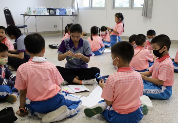 ภาพกิจกรรม  คณะวิทยาศาสตร์และเทคโนโลยี จัดค่ายวิทยาศาสตร์โรงเรียนอนุบาลกำแพงเพชร ระดับชั้นประถมศึกษาปีที่ 1-3