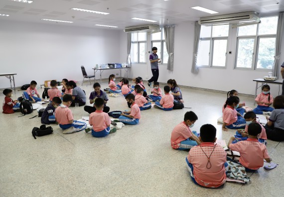 ภาพกิจกรรม  คณะวิทยาศาสตร์และเทคโนโลยี จัดค่ายวิทยาศาสตร์โรงเรียนอนุบาลกำแพงเพชร ระดับชั้นประถมศึกษาปีที่ 1-3