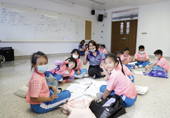 ภาพกิจกรรม  คณะวิทยาศาสตร์และเทคโนโลยี จัดค่ายวิทยาศาสตร์โรงเรียนอนุบาลกำแพงเพชร ระดับชั้นประถมศึกษาปีที่ 1-3