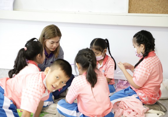 ภาพกิจกรรม  คณะวิทยาศาสตร์และเทคโนโลยี จัดค่ายวิทยาศาสตร์โรงเรียนอนุบาลกำแพงเพชร ระดับชั้นประถมศึกษาปีที่ 1-3