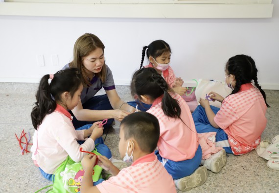 ภาพกิจกรรม  คณะวิทยาศาสตร์และเทคโนโลยี จัดค่ายวิทยาศาสตร์โรงเรียนอนุบาลกำแพงเพชร ระดับชั้นประถมศึกษาปีที่ 1-3