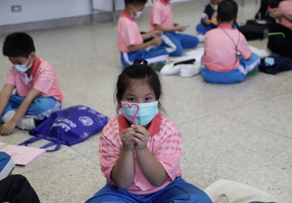 ภาพกิจกรรม  คณะวิทยาศาสตร์และเทคโนโลยี จัดค่ายวิทยาศาสตร์โรงเรียนอนุบาลกำแพงเพชร ระดับชั้นประถมศึกษาปีที่ 1-3