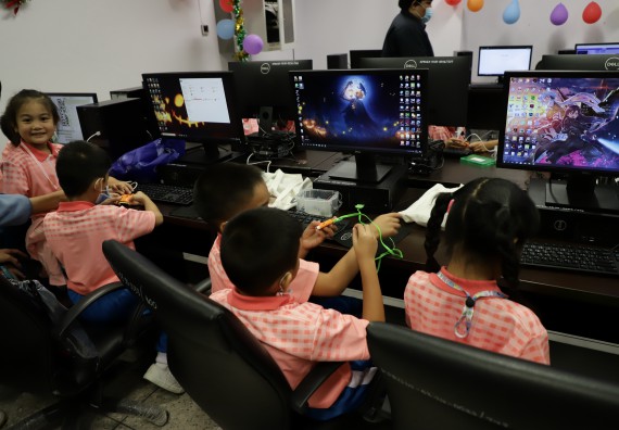 ภาพกิจกรรม  คณะวิทยาศาสตร์และเทคโนโลยี จัดค่ายวิทยาศาสตร์โรงเรียนอนุบาลกำแพงเพชร ระดับชั้นประถมศึกษาปีที่ 1-3