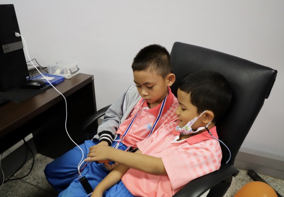 ภาพกิจกรรม  คณะวิทยาศาสตร์และเทคโนโลยี จัดค่ายวิทยาศาสตร์โรงเรียนอนุบาลกำแพงเพชร ระดับชั้นประถมศึกษาปีที่ 1-3