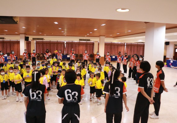 ภาพกิจกรรม คณะวิทยาศาสตร์และเทคโนโลยี จัดค่ายวิทยาศาสตร์โรงเรียนสาธิตฯ ระดับอนุบาล 1-2