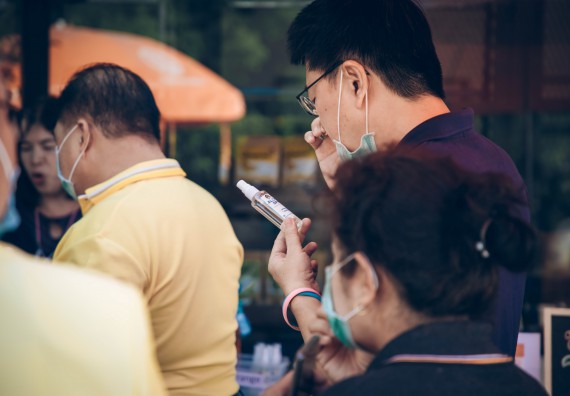 ภาพกิจกรรม คณะวิทยาศาสตร์และเทคโนโลยี จัดกิจกรรม Farmer market จำหน่ายสินค้าเกษตรปลอดภัย และแปรรูป