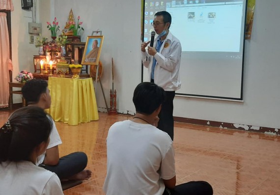 ภาพกิจกรรม โปแกรมวิชาสาธารณสุขศาสตร์ จัดอบรมเสริมทักษะทางด้านคุณธรรมและจริยธรรม ตามโครงการพัฒนาคุณลักษณะนักศึกษาโปรแกรมวิชาสาธารณสุขศาสตร์