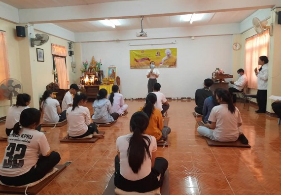 ภาพกิจกรรม โปแกรมวิชาสาธารณสุขศาสตร์ จัดอบรมเสริมทักษะทางด้านคุณธรรมและจริยธรรม ตามโครงการพัฒนาคุณลักษณะนักศึกษาโปรแกรมวิชาสาธารณสุขศาสตร์