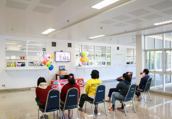 ภาพกิจกรรม คณะวิทยาศาสตร์และเทคโนโลยี เข้าร่วม สวัสดีปีใหม่ 2021 เฉลิม ฉลอง ฉลู