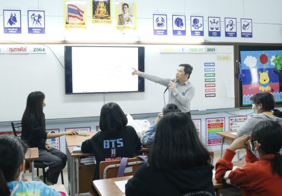 ภาพกิจกรรม โปรแกรมวิชาคณิตศาสตร์ จัดอบรมเชิงปฏิบัติการเพื่อเสริมสร้างความรู้ด้านคณิตศาสตร์