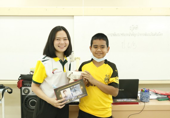 ภาพกิจกรรม โปรแกรมวิชาคณิตศาสตร์ จัดอบรมเชิงปฏิบัติการเพื่อเสริมสร้างความรู้ด้านคณิตศาสตร์