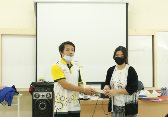 ภาพกิจกรรม โปรแกรมวิชาคณิตศาสตร์ จัดอบรมเชิงปฏิบัติการเพื่อเสริมสร้างความรู้ด้านคณิตศาสตร์