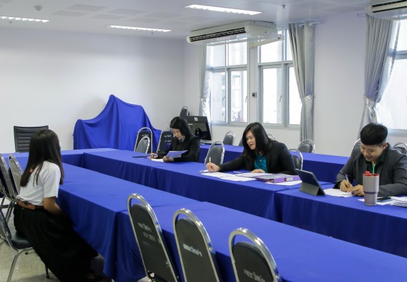 ภาพกิจกรรม คณะวิทยาศาสตร์และเทคโนโลยี สัมภาษณ์ทุนการศึกษา ปตท.สผ. จากทรัพย์ในดินสู่สินทางปัญญา รักษาสิ่งแวดล้อม ของคณะวิทยาศาสตร์และเทคโนโลยี ประจำปี 2563