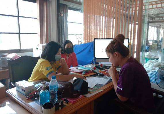 ภาพกิจกรรม ศูนย์วิทยาศาสตร์และวิทยาศาสตร์ประยุกต์ จัดกิจกรรมบริการวิชาการอบรมเชิงปฏิบัติการเรื่องวิธีการเพิ่มมูลจากของเหลือทิ้งแก่โรงงานวุ้นเส้นคลองขลุง