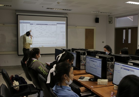 ภาพกิจกรรม โปรแกรมวิชาสาธารณสุขศาสตร์ จัดอบรมการใช้โปรแกรม HOSxP