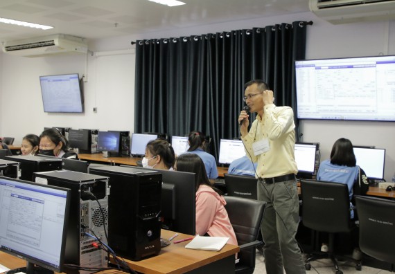 ภาพกิจกรรม โปรแกรมวิชาสาธารณสุขศาสตร์ จัดอบรมการใช้โปรแกรม HOSxP