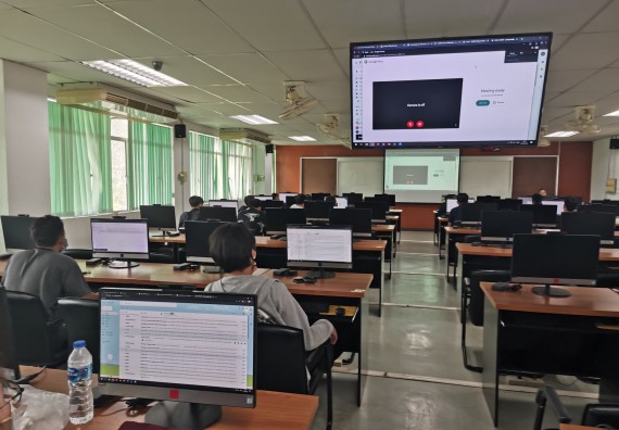 ภาพกิจกรรม โปรแกรมวิชาวิทยาการคอมพิวเตอร์ จัดกิจกรรมเตรียมความพร้อมในการเรียนรู้ในระดับอุดมศึกษาสำหรับนักศึกษาหลักสูตรเทคโนโลยีสารสนเทศ