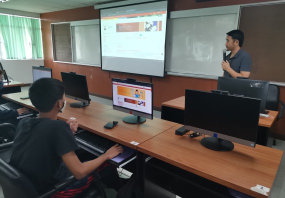 ภาพกิจกรรม โปรแกรมวิชาวิทยาการคอมพิวเตอร์ จัดกิจกรรมเตรียมความพร้อมในการเรียนรู้ในระดับอุดมศึกษาสำหรับนักศึกษาหลักสูตรเทคโนโลยีสารสนเทศ