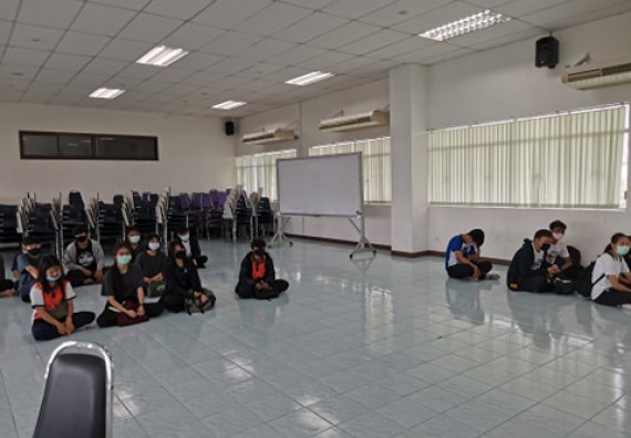 ภาพกิจกรรม โปรแกรมวิชาวิทยาการคอมพิวเตอร์ จัดกิจกรรมเตรียมความพร้อมในการเรียนรู้ในระดับอุดมศึกษาสำหรับนักศึกษาหลักสูตรเทคโนโลยีสารสนเทศ