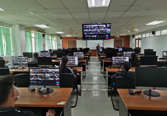 ภาพกิจกรรม โปรแกรมวิชาวิทยาการคอมพิวเตอร์ จัดกิจกรรมเตรียมความพร้อมในการเรียนรู้ในระดับอุดมศึกษาสำหรับนักศึกษาหลักสูตรเทคโนโลยีสารสนเทศ