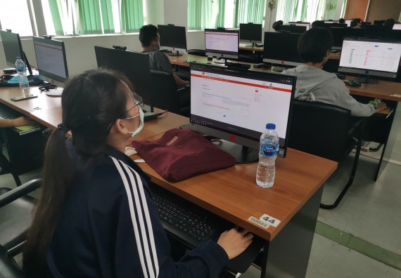 ภาพกิจกรรม โปรแกรมวิชาวิทยาการคอมพิวเตอร์ จัดกิจกรรมเตรียมความพร้อมในการเรียนรู้ในระดับอุดมศึกษาสำหรับนักศึกษาหลักสูตรเทคโนโลยีสารสนเทศ