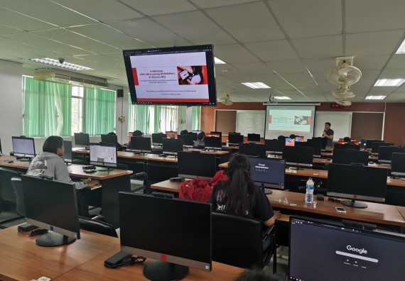 ภาพกิจกรรม โปรแกรมวิชาวิทยาการคอมพิวเตอร์ จัดกิจกรรมเตรียมความพร้อมในการเรียนรู้ในระดับอุดมศึกษาสำหรับนักศึกษาหลักสูตรเทคโนโลยีสารสนเทศ