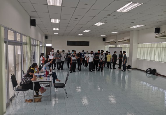 ภาพกิจกรรม โปรแกรมวิชาวิทยาการคอมพิวเตอร์ จัดกิจกรรมเตรียมความพร้อมในการเรียนรู้ในระดับอุดมศึกษาสำหรับนักศึกษาหลักสูตรเทคโนโลยีสารสนเทศ