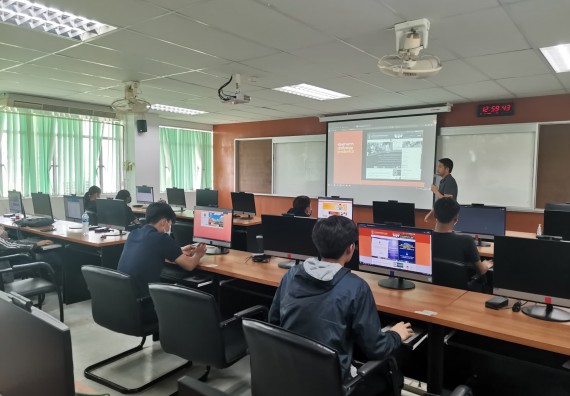 ภาพกิจกรรม โปรแกรมวิชาวิทยาการคอมพิวเตอร์ จัดกิจกรรมเตรียมความพร้อมในการเรียนรู้ในระดับอุดมศึกษาสำหรับนักศึกษาหลักสูตรเทคโนโลยีสารสนเทศ