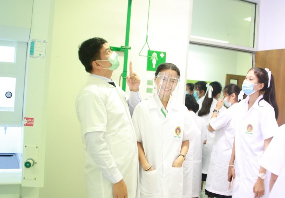 ภาพกิจกรรม ศูนย์วิทยาศาสตร์และวิทยาศาสตร์ประยุกต์ จัดอบรมเชิงปฏิบัติการ เรื่อง ความปลอดภัยทางชีวภาพและการรักษาความปลอดภัยทางชีวภาพของห้องปฏิบัติการในวิกฤตโควิด 19