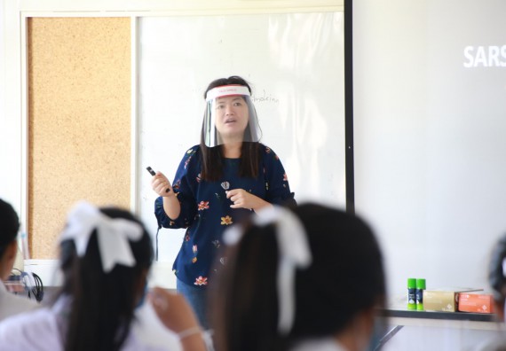 ภาพกิจกรรม ศูนย์วิทยาศาสตร์และวิทยาศาสตร์ประยุกต์ จัดอบรมเชิงปฏิบัติการ เรื่อง ความปลอดภัยทางชีวภาพและการรักษาความปลอดภัยทางชีวภาพของห้องปฏิบัติการในวิกฤตโควิด 19