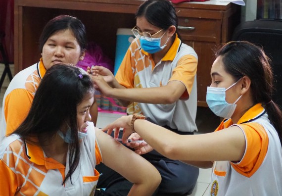 ภาพกิจกรรม โปรแกรมวิชาสาธารณสุขศาสตร์ จัดอบรมการฉีดยา