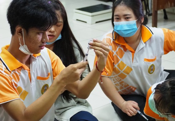 ภาพกิจกรรม โปรแกรมวิชาสาธารณสุขศาสตร์ จัดอบรมการฉีดยา