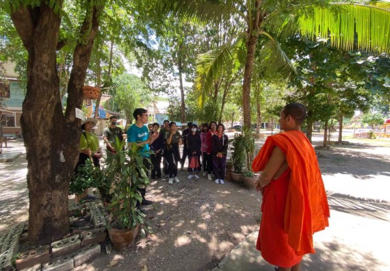 ภาพกิจกรรม โปรแกรมวิชาวิทยาศาสตร์สิ่งแวดล้อม จัดกิจกรรมบริการสังคม เรื่อง ES Tech ห่วงใย ร่วมใจรักษาสิ่งแวดล้อม