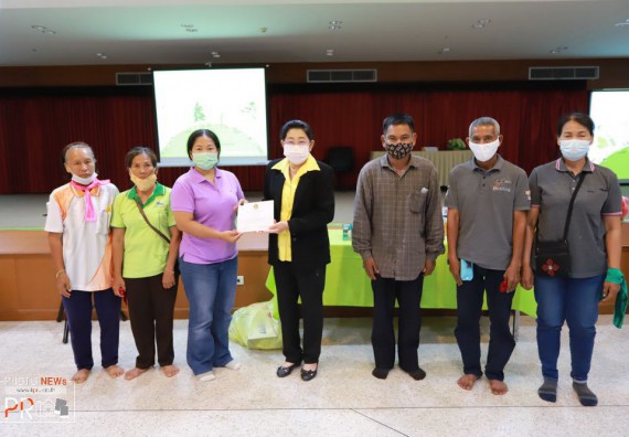 ภาพกิจกรรม คณะวิทยาศาสตร์และเทคโนโลยี เข้าร่วม โครงการอนุรักษ์พลังงาน KPRU Save Energy Green University