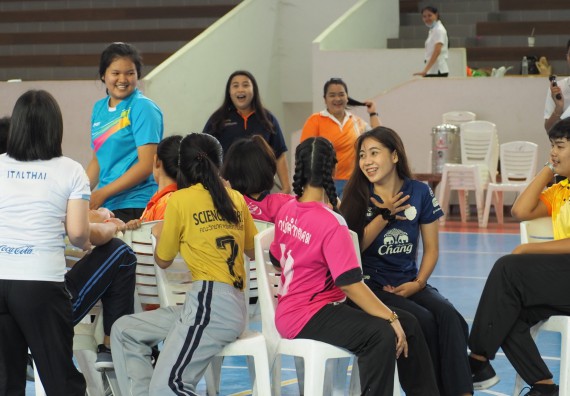 ภาพกิจกรรม โปรแกรมวิชาสาธารณสุขศาสตร์ จัดอบรมหลักการทำงานเป็นทีม