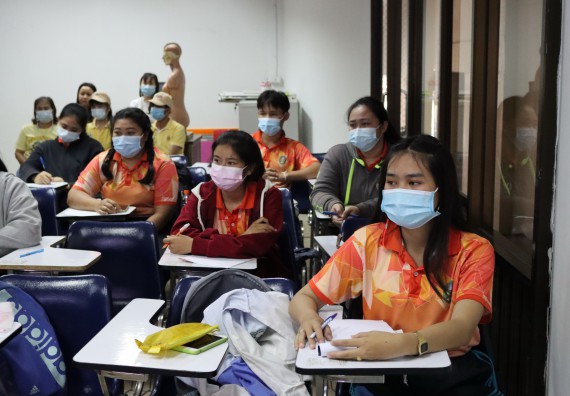 ภาพกิจกรรม โปรแกรมวิชาสาธารณสุขศาสตร์ จัดโครงการการส่งเสริมและสนับสนุนการจัดการเรียนการสอนเชิงบูรณาการกับการทํางาน (WIL) ของรายวิชาการพัฒนาอนามัยชุมชน เรื่อง การดูแลผู้ป่วยติดเตียง