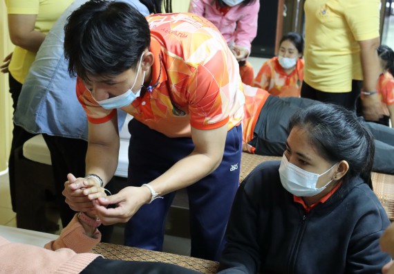 ภาพกิจกรรม โปรแกรมวิชาสาธารณสุขศาสตร์ จัดโครงการการส่งเสริมและสนับสนุนการจัดการเรียนการสอนเชิงบูรณาการกับการทํางาน (WIL) ของรายวิชาการพัฒนาอนามัยชุมชน เรื่อง การดูแลผู้ป่วยติดเตียง