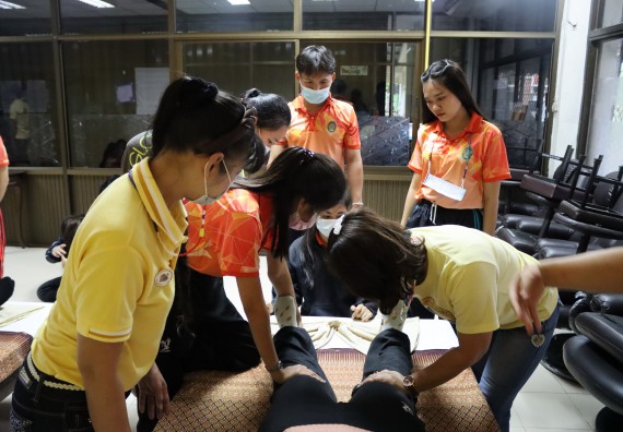 ภาพกิจกรรม โปรแกรมวิชาสาธารณสุขศาสตร์ จัดโครงการการส่งเสริมและสนับสนุนการจัดการเรียนการสอนเชิงบูรณาการกับการทํางาน (WIL) ของรายวิชาการพัฒนาอนามัยชุมชน เรื่อง การดูแลผู้ป่วยติดเตียง