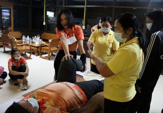 ภาพกิจกรรม โปรแกรมวิชาสาธารณสุขศาสตร์ จัดโครงการการส่งเสริมและสนับสนุนการจัดการเรียนการสอนเชิงบูรณาการกับการทํางาน (WIL) ของรายวิชาการพัฒนาอนามัยชุมชน เรื่อง การดูแลผู้ป่วยติดเตียง