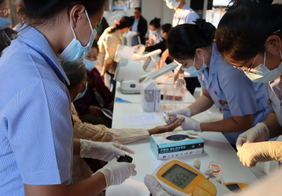 ภาพกิจกรรม โปรแกรมวิชาสาธารณสุขศาสตร์ จัดกิจกรรมบริการวิชาการด้านสุขภาพ