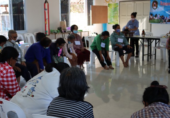 ภาพกิจกรรม โปรแกรมวิชาสาธารณสุขศาสตร์ จัดกิจกรรมบริการวิชาการด้านสุขภาพ