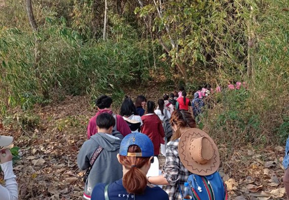 ภาพกิจกรรม โปรแกรมวิชาวิทยาศาสตร์สิ่งแวดล้อม จัดอบรมเชิงปฏิบัติการการสำรวจสมุนไพรโดยชุมชนเพื่อการอนุรักษ์