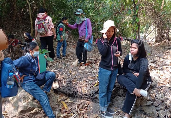 ภาพกิจกรรม โปรแกรมวิชาวิทยาศาสตร์สิ่งแวดล้อม จัดอบรมเชิงปฏิบัติการการสำรวจสมุนไพรโดยชุมชนเพื่อการอนุรักษ์