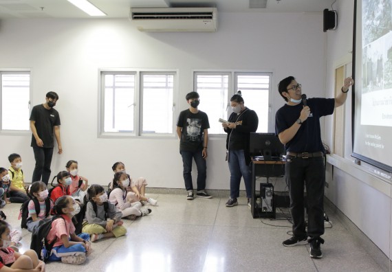 ภาพกิจกรรม คณะวิทยาศาสตร์และเทคโนโลยี จัดโครงการฝึกทักษะเพื่อพัฒนาอัจฉริยะภาพวิทยาศาสตร์ กิจกรรมค่ายวิทยาศาสตร์รุ่นจิ๋ว ระดับชั้นประถมศึกษาปีที่ 1-3 โรงเรียนอนุบาลกำแพงเพชร