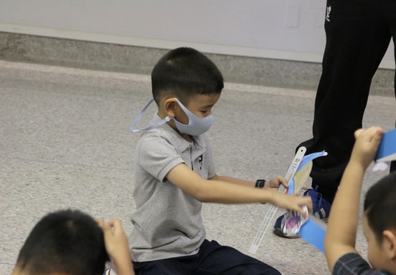 ภาพกิจกรรม คณะวิทยาศาสตร์และเทคโนโลยี จัดโครงการฝึกทักษะเพื่อพัฒนาอัจฉริยะภาพวิทยาศาสตร์ กิจกรรมค่ายวิทยาศาสตร์รุ่นจิ๋ว ระดับชั้นประถมศึกษาปีที่ 1-3 โรงเรียนอนุบาลกำแพงเพชร