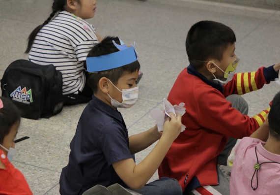 ภาพกิจกรรม คณะวิทยาศาสตร์และเทคโนโลยี จัดโครงการฝึกทักษะเพื่อพัฒนาอัจฉริยะภาพวิทยาศาสตร์ กิจกรรมค่ายวิทยาศาสตร์รุ่นจิ๋ว ระดับชั้นประถมศึกษาปีที่ 1-3 โรงเรียนอนุบาลกำแพงเพชร